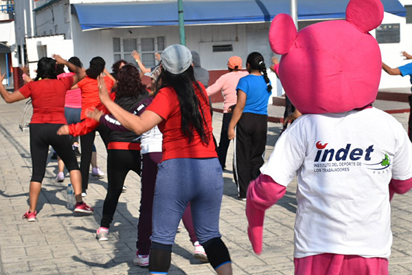 INDET pone a bailar a los poblanos con activación física en el Cuexcomate