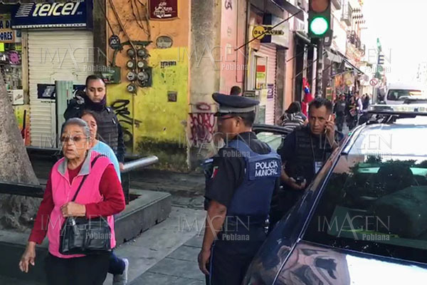 Asaltan tienda de celulares en la 5 de Mayo y 8 Oriente