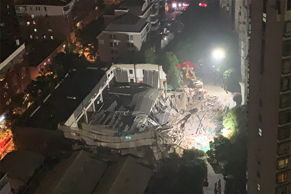 Siete muertos por colapso de un edificio en Shanghái