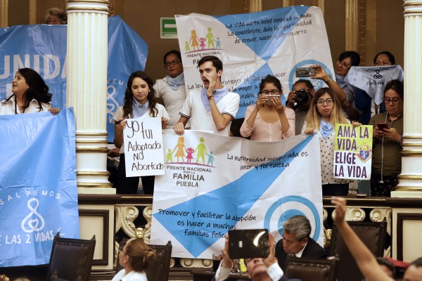 ¿Qué posibilidades tienen en Puebla las mujeres para abortar?