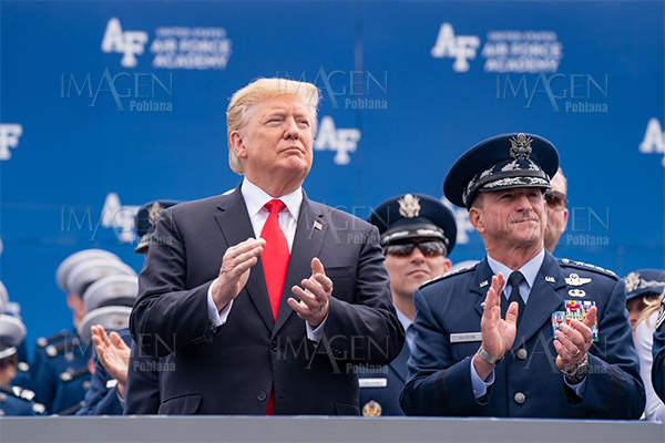 Trump atiza: “Ha llegado el momento de que México haga lo que tiene que hacer”