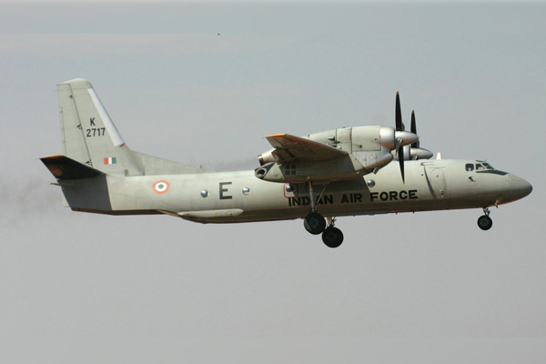 Avión de la Fuerza Aérea de la India desaparece