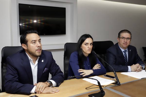 Diputados del PAN defienden a Genoveva, pese a derrotas del 2 de junio