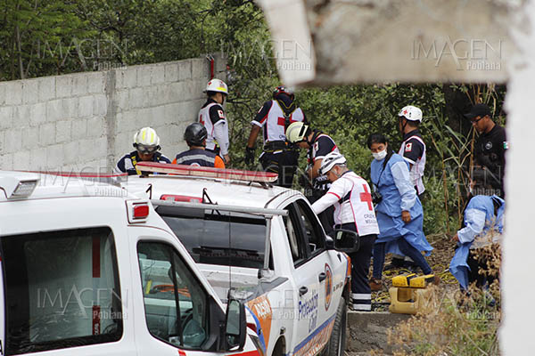 Taxista muere tras caer a una barranca en la colonia Del Valle