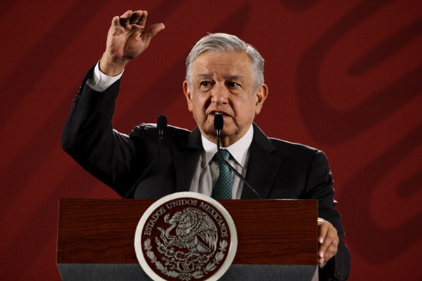 Propone AMLO que consulta sobre revocación de mandato sea el 21 de marzo de 2021
