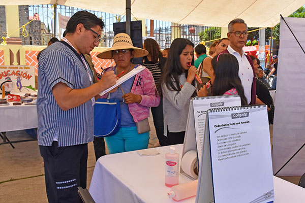 Con gran éxito se llevó a cabo la Jornada De Salud en San Rafael Tlanalapan