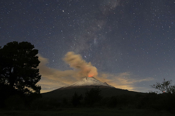 Actividad del Popocatépetl dentro de escenarios del Semáforo Amarillo Fase Dos