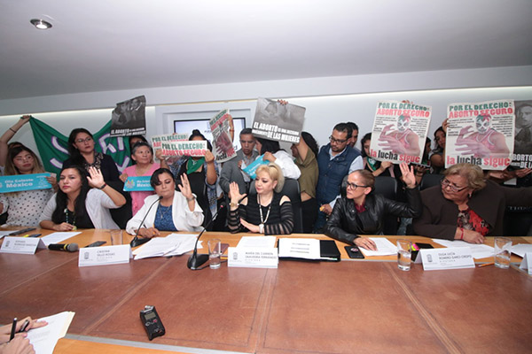 Comisión de Salud aprueba envío de opinión sobre reformas al Código Penal