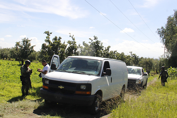 Van seis cuerpos extraídos de fosa clandestina en Huejotzingo; creen que hay más