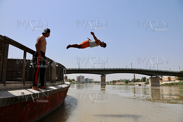 Ola de calor en Irak eleva temperatura a 50 grados Celsius