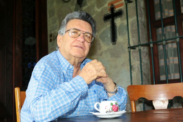 Anhela Emilio Maurer un Puebla de la Franja aguerrido