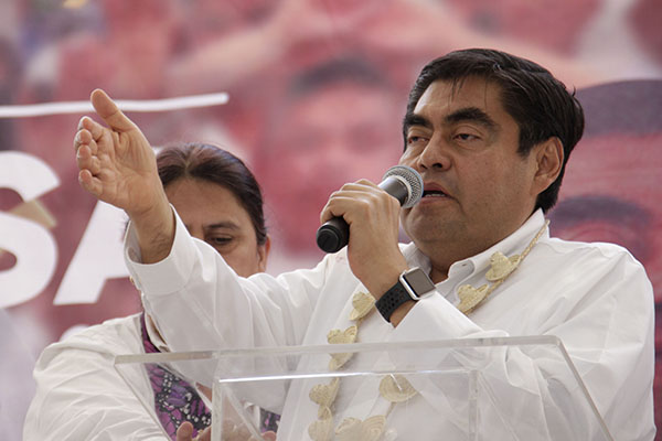 Todo listo para que Miguel Barbosa asuma la gubernatura
