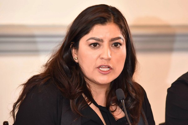 El colmo de la indolencia: Claudia Rivera adeuda becas a cadetes de la Policía Municipal