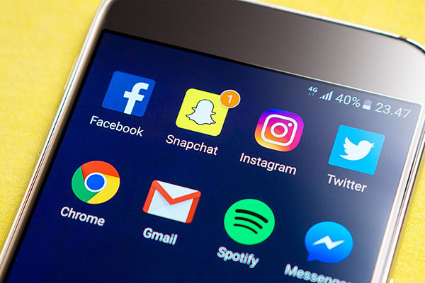 Facebook e Instagram se vuelven a caer