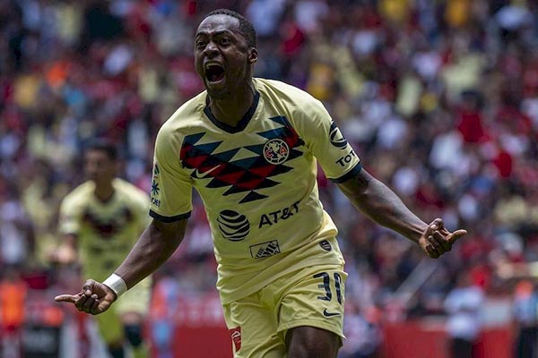Las Águilas vuelan alto: derrotan a los Diablos y mantienen el invicto