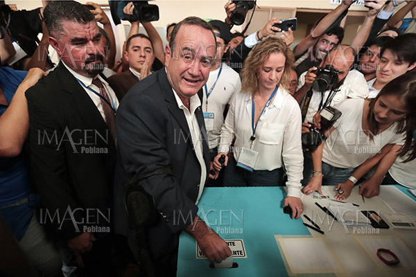 Giammattei es declarado virtual presidente electo de Guatemala