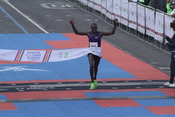 Duncan Maiyo conquista el Maratón de la Ciudad de México