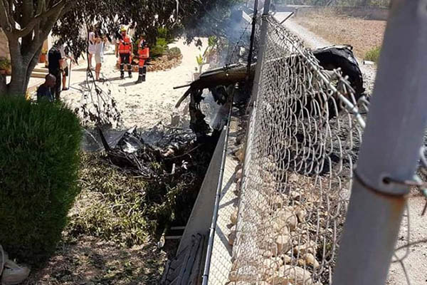 Sube a siete la cifra de muertos en un accidente aéreo en España