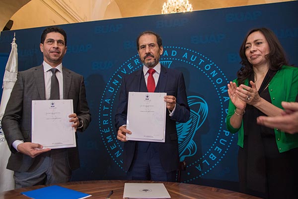 Otorga BUAP licenciamiento a Pulsis Patent para comercializar Nanoderma