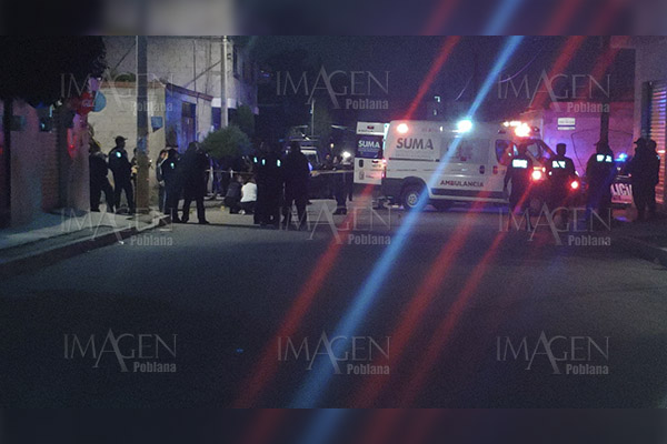 Recibió cinco disparos, uno en la sien, y no murió