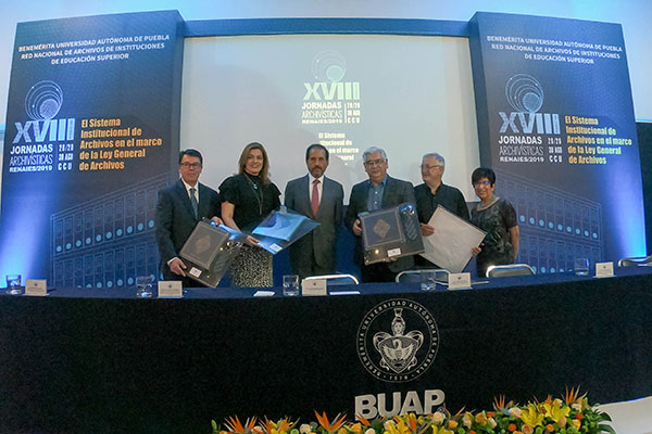 Más que historia, los archivos son instrumentos de transparencia: Esparza
