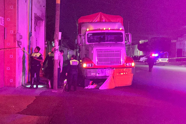 Camionero atropella y mata a trabajador de limpia