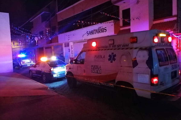 Matrimonio se suicida con chiles envenenados