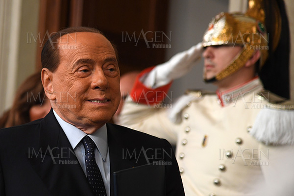 Berlusconi acusado de intentar el asesinato de periodista famoso