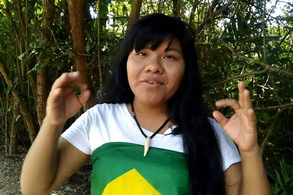 Ysani Kalapalo, la indígena que viajó a la ONU para apoyar a Bolsonaro
