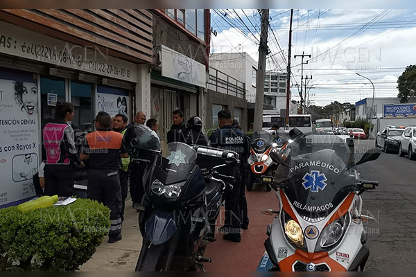 A punto de un infarto tras ser asaltado en el transporte público