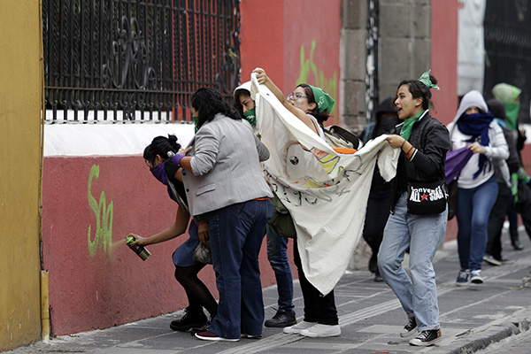 Manifestaciones, eventos de “esparcimiento” para vándalos