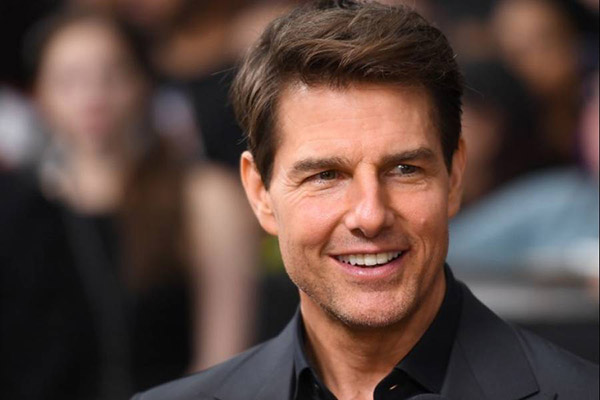"¡Eres guapo!": el presidente de Ucrania se reúne con el actor Tom Cruise