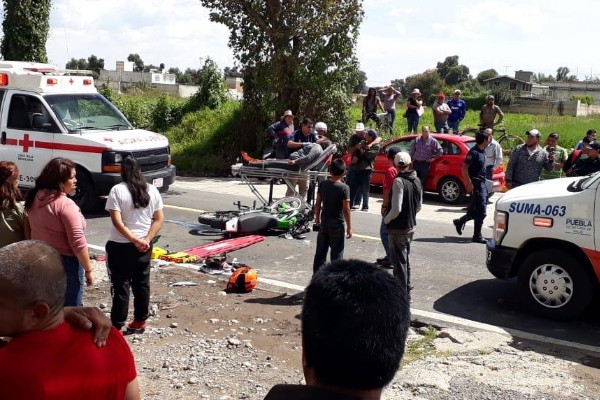 Padre e hijo fallecen tras choque con patrulla