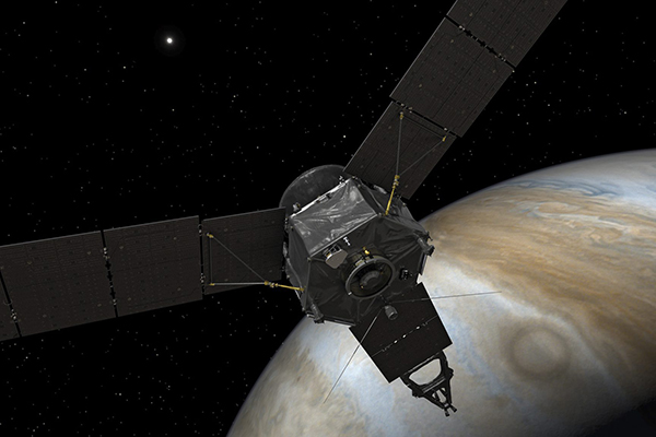 Nave Juno de NASA maniobra para saltar sombra de Júpiter y evitar morir de frío