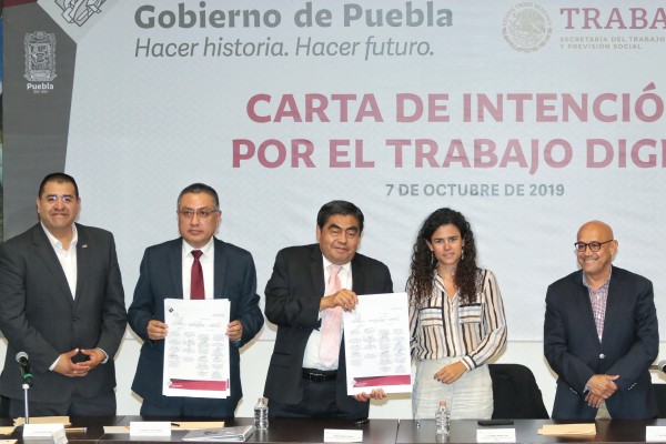 Jamás habrá presión a empresarios, asegura Miguel Barbosa