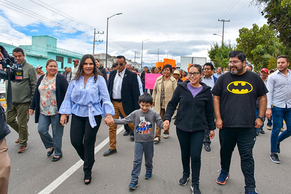 Norma Layón entrega tres importantes obras en Texmelucan
