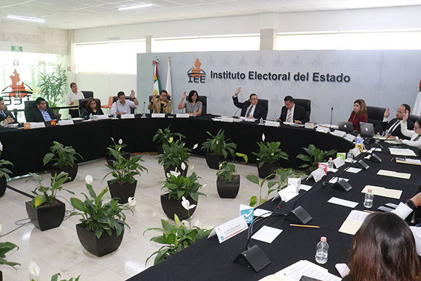 IEE, el mejor lugar para cobrar sin trabajar