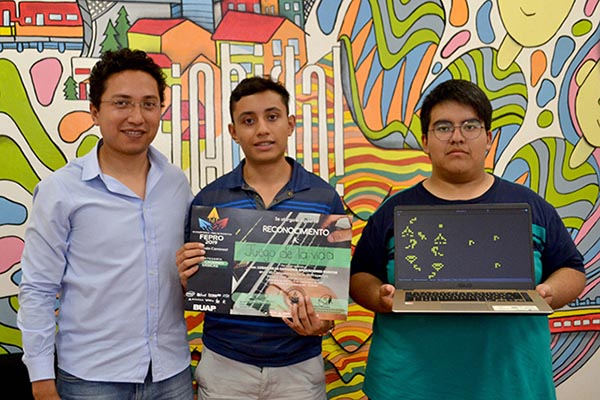 Estudiantes crean autómata celular para modelar distintos escenarios