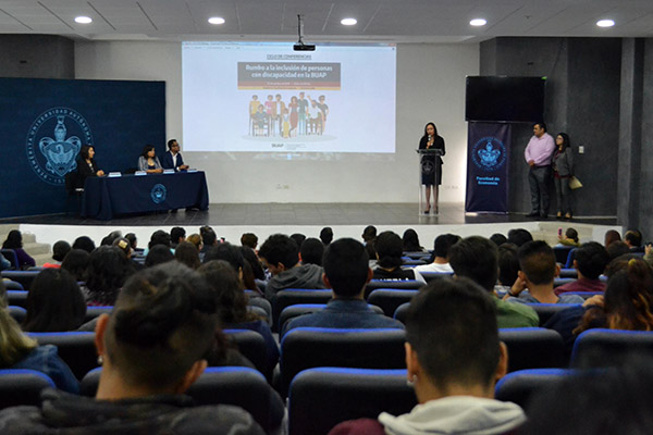 BUAP, hacia una política de inclusión para personas con discapacidad