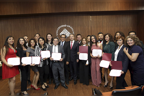 Auditoría Puebla y la Anáhuac concluyen Diplomado en Políticas Públicas