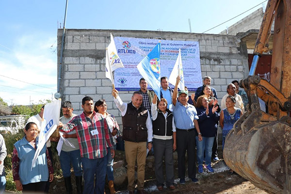 Invierte Guillermo Velázquez 7 millones en obras para colonias en rezago