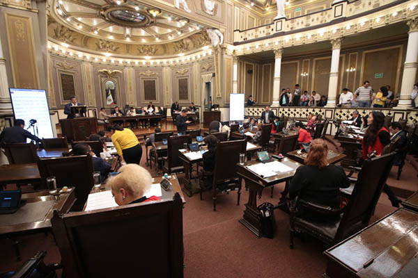 Congreso propone que gobernador electo rinda protesta ante la Mesa Directiva