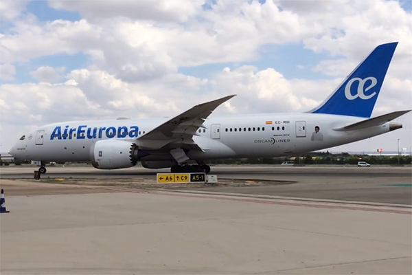 Falsa alarma obliga a desalojar un avión de Air Europa en Ámsterdam