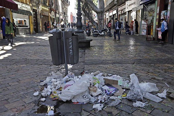 OOSL hace oídos sordos a denuncias sobre montoneras de basura en el CH