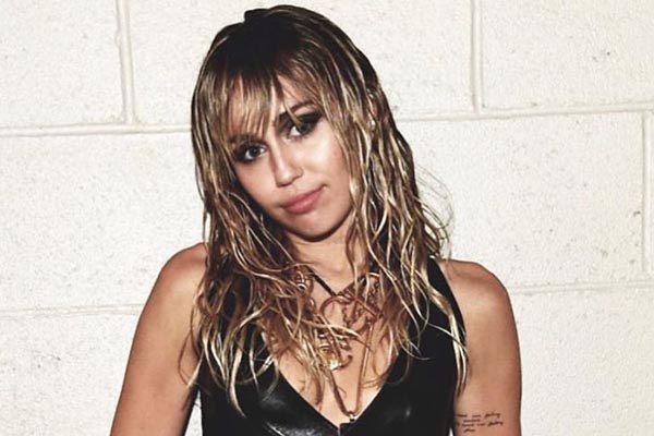 Miley Cyrus se queda “muda”…