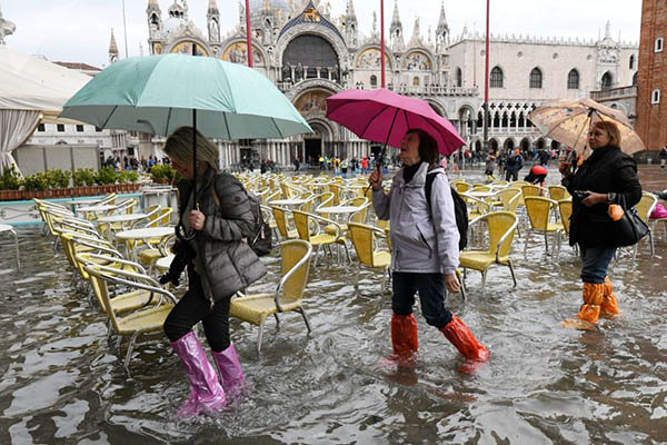 Alarma en Venecia por la peor inundación en medio siglo