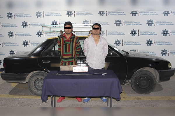 Dos maleantes detenidos por robo de auto