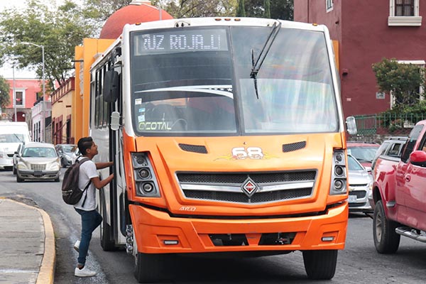 Concesionarios del transporte público, el gremio de la ilegalidad