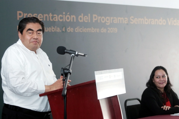 Presentan “Sembrando Vida”, para beneficiar al campo poblano
