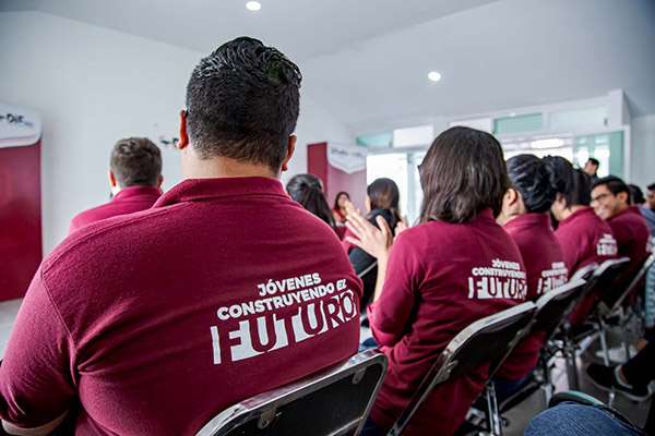 SMDIF promueve inclusión laboral de Jóvenes Construyendo el Futuro